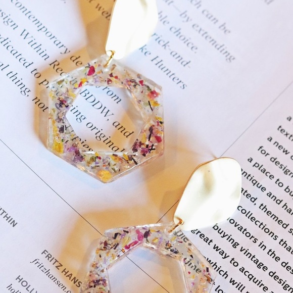 Hexagon Hoop infused w/ Floral Confetti | Statemen - Picture 7 of 8